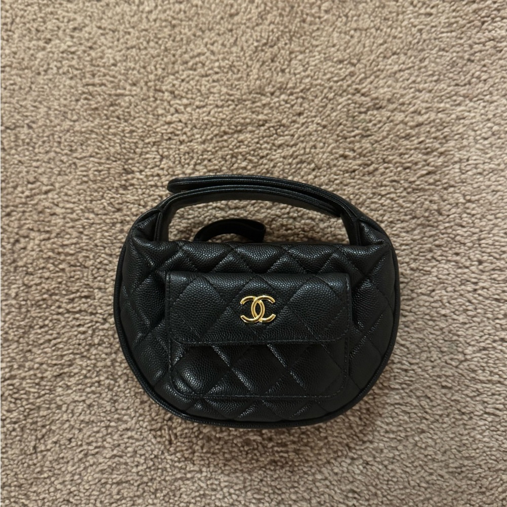 Chanel Hoop pocket bag